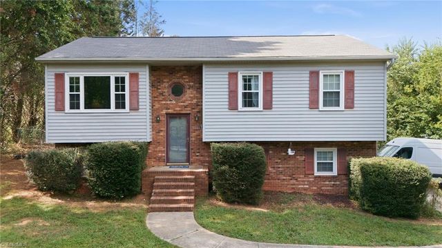 7119 Hunting Brook Court, Winston-salem, NC 27051