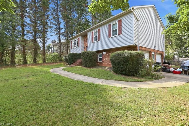 7119 Hunting Brook Court, Winston-salem, NC 27051