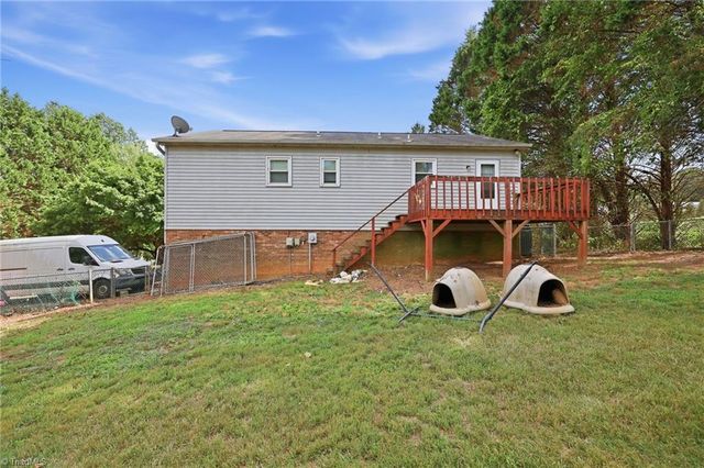 7119 Hunting Brook Court, Winston-salem, NC 27051