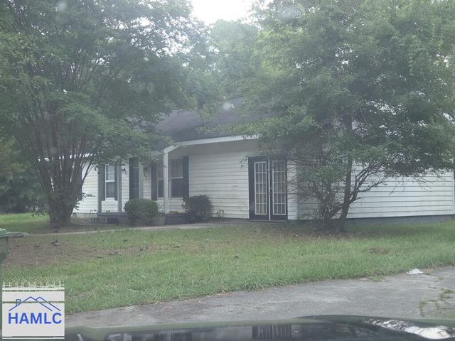 505 Heritage Drive, Hinesville, GA 31313