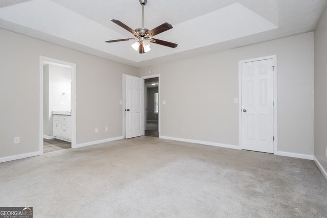800 Pointe Trail, Locust Grove, GA 30248