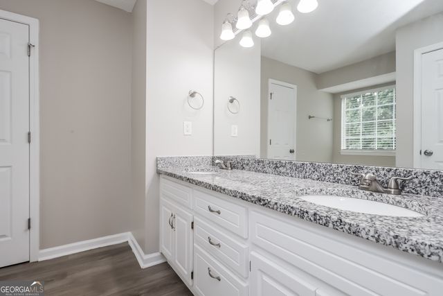 800 Pointe Trail, Locust Grove, GA 30248