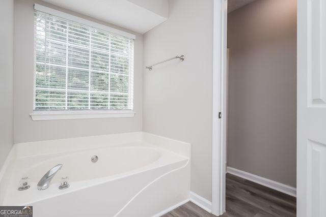 800 Pointe Trail, Locust Grove, GA 30248