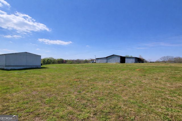 214 Homer Stephens Road, Cornelia, GA 30531