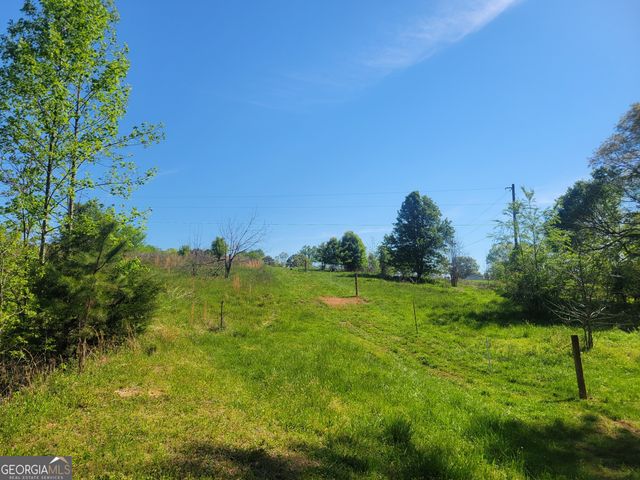 214 Homer Stephens Road, Cornelia, GA 30531