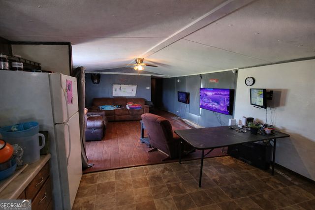214 Homer Stephens Road, Cornelia, GA 30531