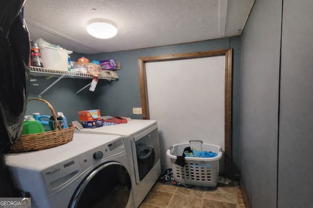 214 Homer Stephens Road, Cornelia, GA 30531