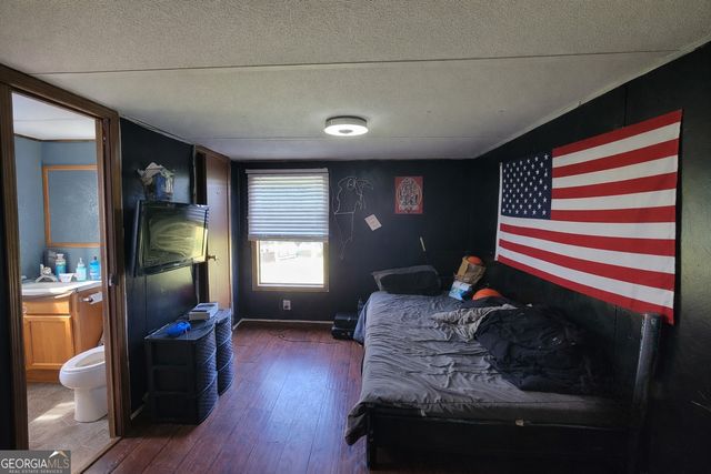 214 Homer Stephens Road, Cornelia, GA 30531