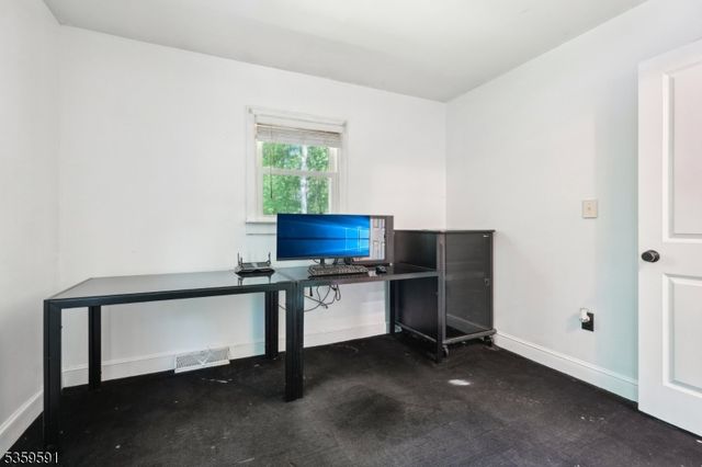 104 Leland Trl, Hopatcong Boro, NJ 07843