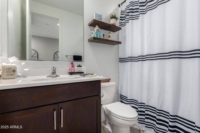 17454 W RED FOX Road, Surprise, AZ 85387