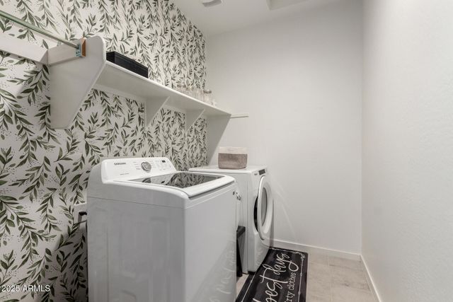 17454 W RED FOX Road, Surprise, AZ 85387