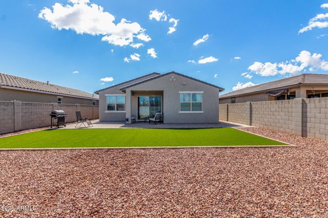 17454 W RED FOX Road, Surprise, AZ 85387