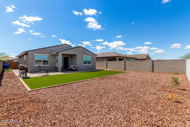 17454 W RED FOX Road, Surprise, AZ 85387