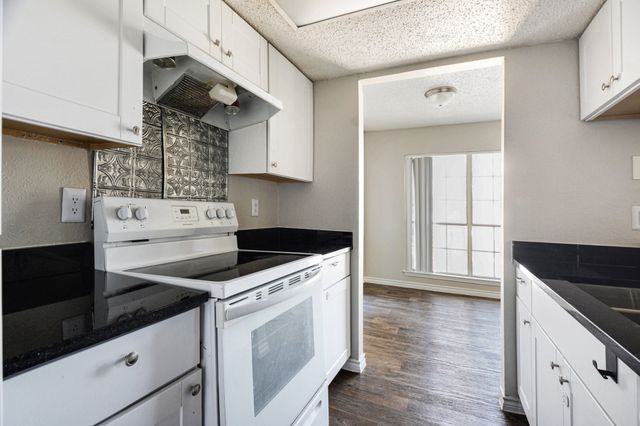 3623 W Northgate Drive 231, Irving, TX 75062