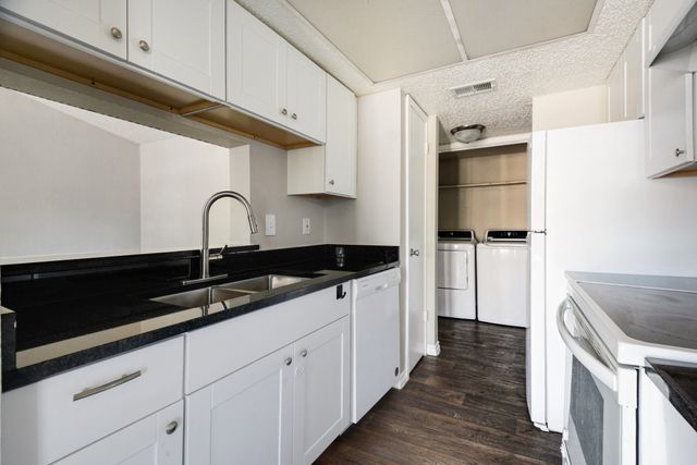 3623 W Northgate Drive 231, Irving, TX 75062