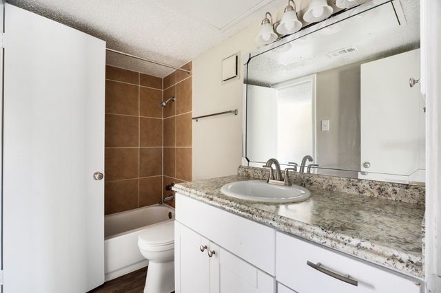 3623 W Northgate Drive 231, Irving, TX 75062