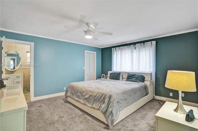 11201 NW 4th Court, Plantation, FL 33325