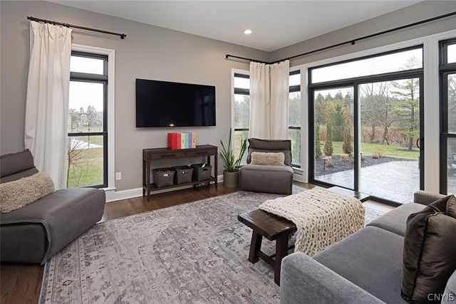 9103 Whistling Swan Lane, Manlius, NY 13104