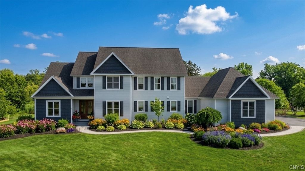 9103 Whistling Swan Lane, Manlius, NY 13104