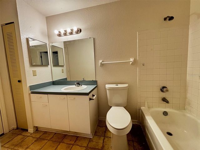 1615 COLUMBIA ARMS CIRCLE 251, Kissimmee, FL 34741