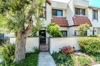27666 Nugget Drive 3, Canyon Country, CA 91387