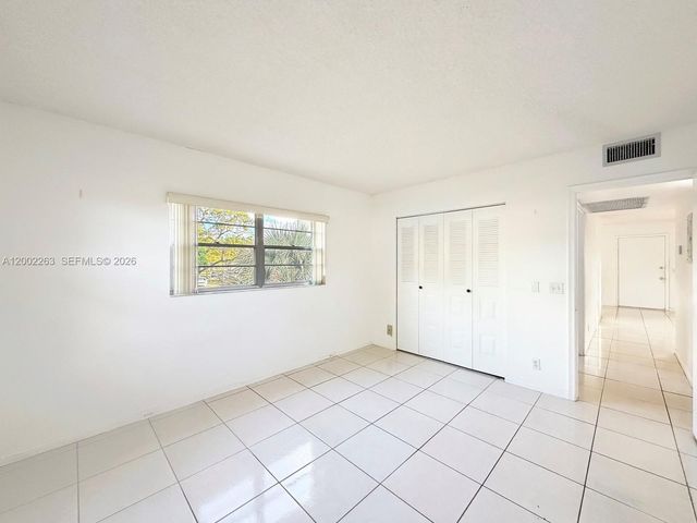 251 SW 134 WY 210M, Pembroke Pines, FL 33027