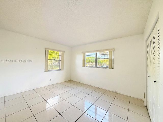 251 SW 134 WY 210M, Pembroke Pines, FL 33027