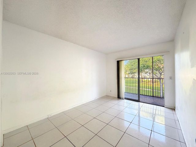 251 SW 134 WY 210M, Pembroke Pines, FL 33027