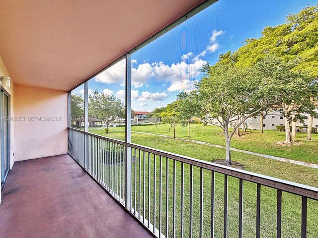 251 SW 134 WY 210M, Pembroke Pines, FL 33027
