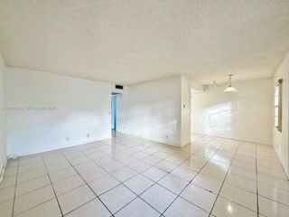 251 SW 134 WY 210M, Pembroke Pines, FL 33027