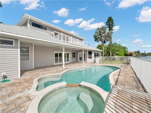 5539 Natoma DR, Fort Myers, FL 33919