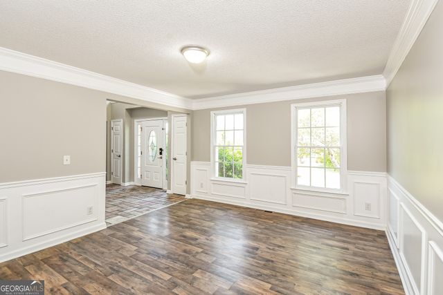 1016 Saddle Brooke Drive, Dallas, GA 30132