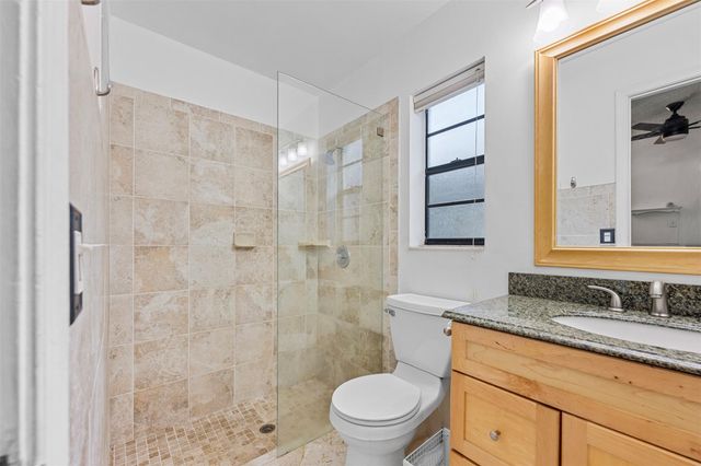 425 Shadow Wood Ln, Coral Springs, FL 33071