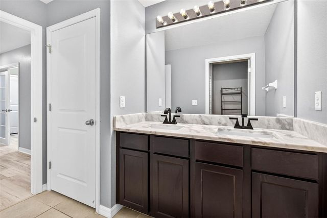 6509 WAGON TRAIL STREET, Zephyrhills, FL 33541