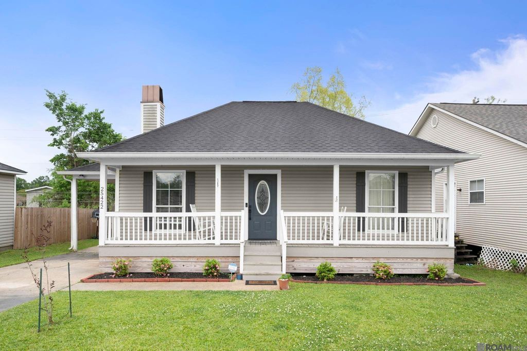 25422 Homestead Dr, Denham Springs, LA 70726