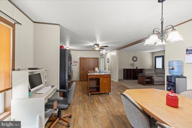 28-A OAK KNOLL EST, Elizabethtown, PA 17022
