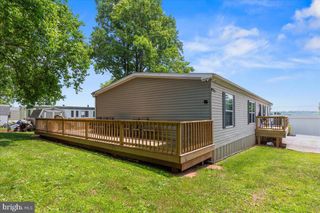 28-A OAK KNOLL EST, Elizabethtown, PA 17022