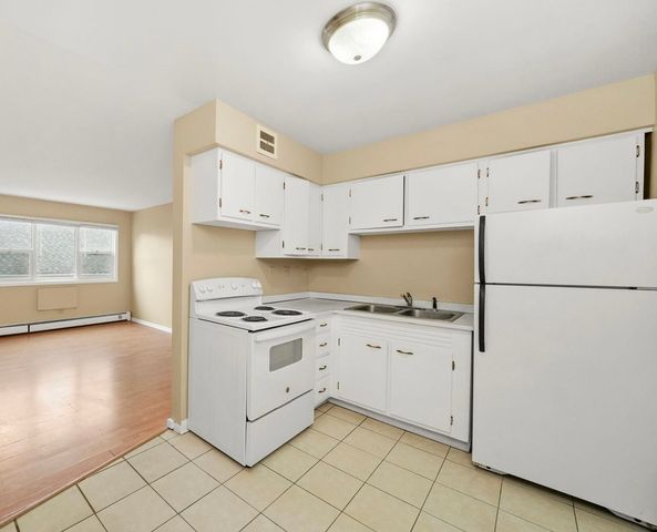 1213 N 34TH Avenue 16, Melrose Park, IL 60160