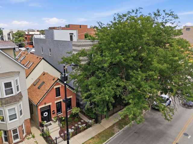 1412 W Diversey Parkway B, Chicago, IL 60614