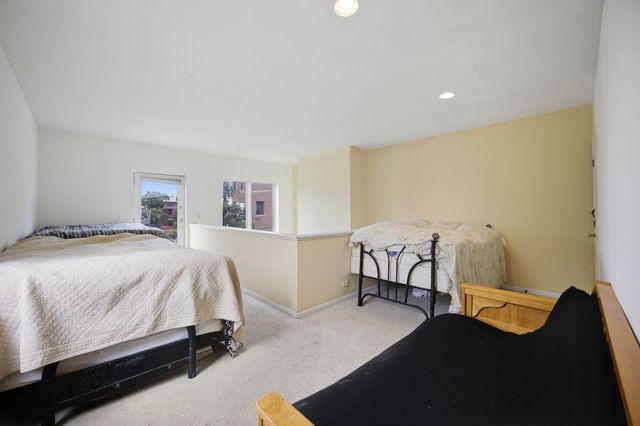 1412 W Diversey Parkway B, Chicago, IL 60614
