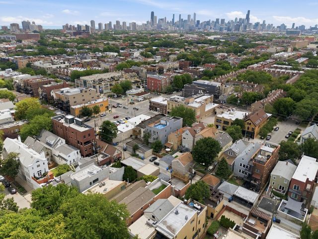 1412 W Diversey Parkway B, Chicago, IL 60614