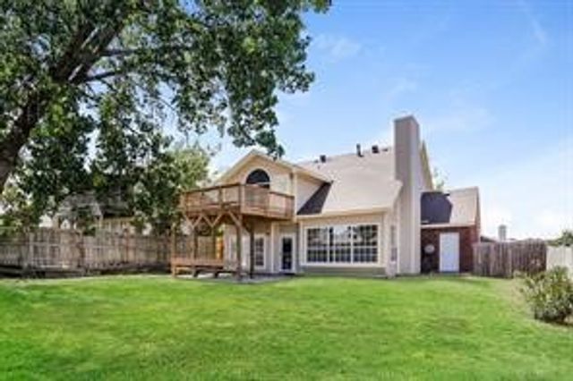 813 Lionel Way, Fort Worth, TX 76108