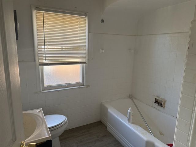 10812 Balfour Road, Detroit, MI 48224