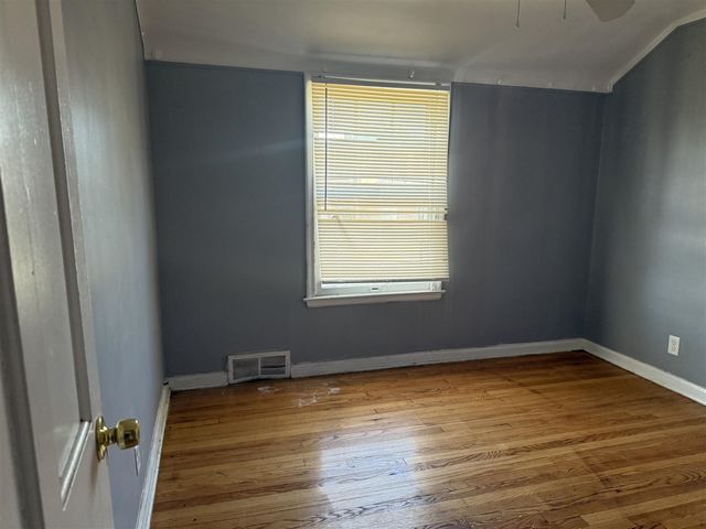 10812 Balfour Road, Detroit, MI 48224