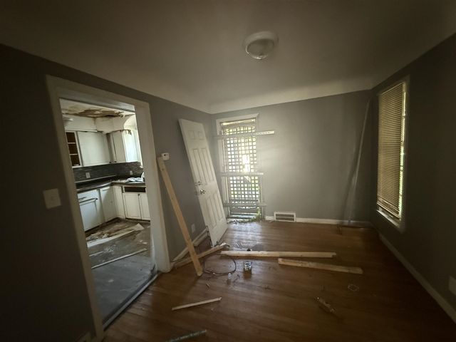 10812 Balfour Road, Detroit, MI 48224