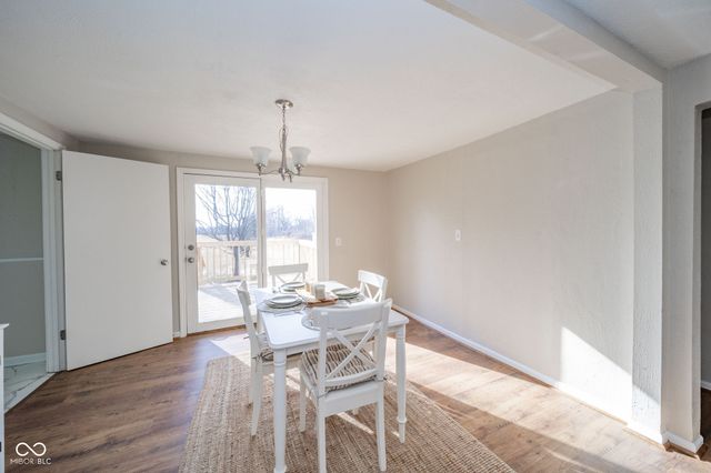 1521 E 1700 N, Summitville, IN 46070