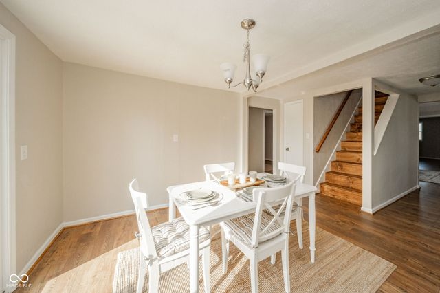 1521 E 1700 N, Summitville, IN 46070