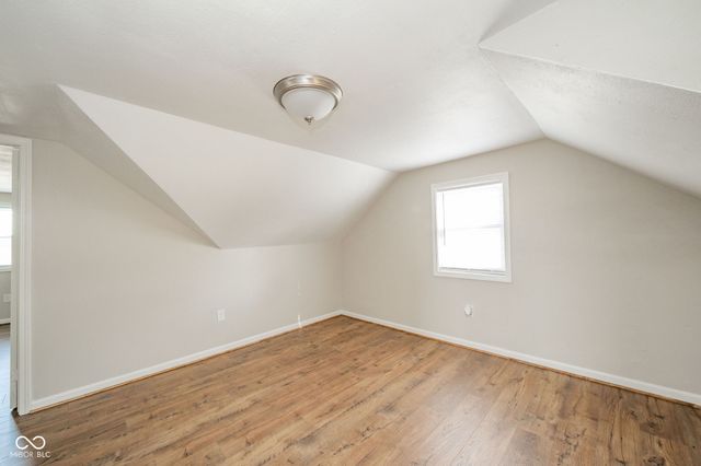 1521 E 1700 N, Summitville, IN 46070