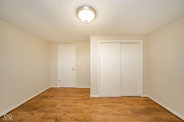 1521 E 1700 N, Summitville, IN 46070