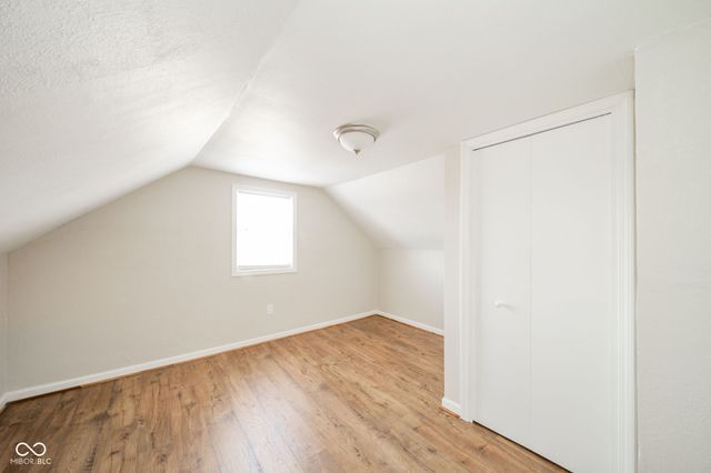 1521 E 1700 N, Summitville, IN 46070